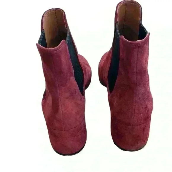 COACH Tia Ankle Slip On Suede Bootie in Wine Woman’s Size 8​ - Picture 3 of 8